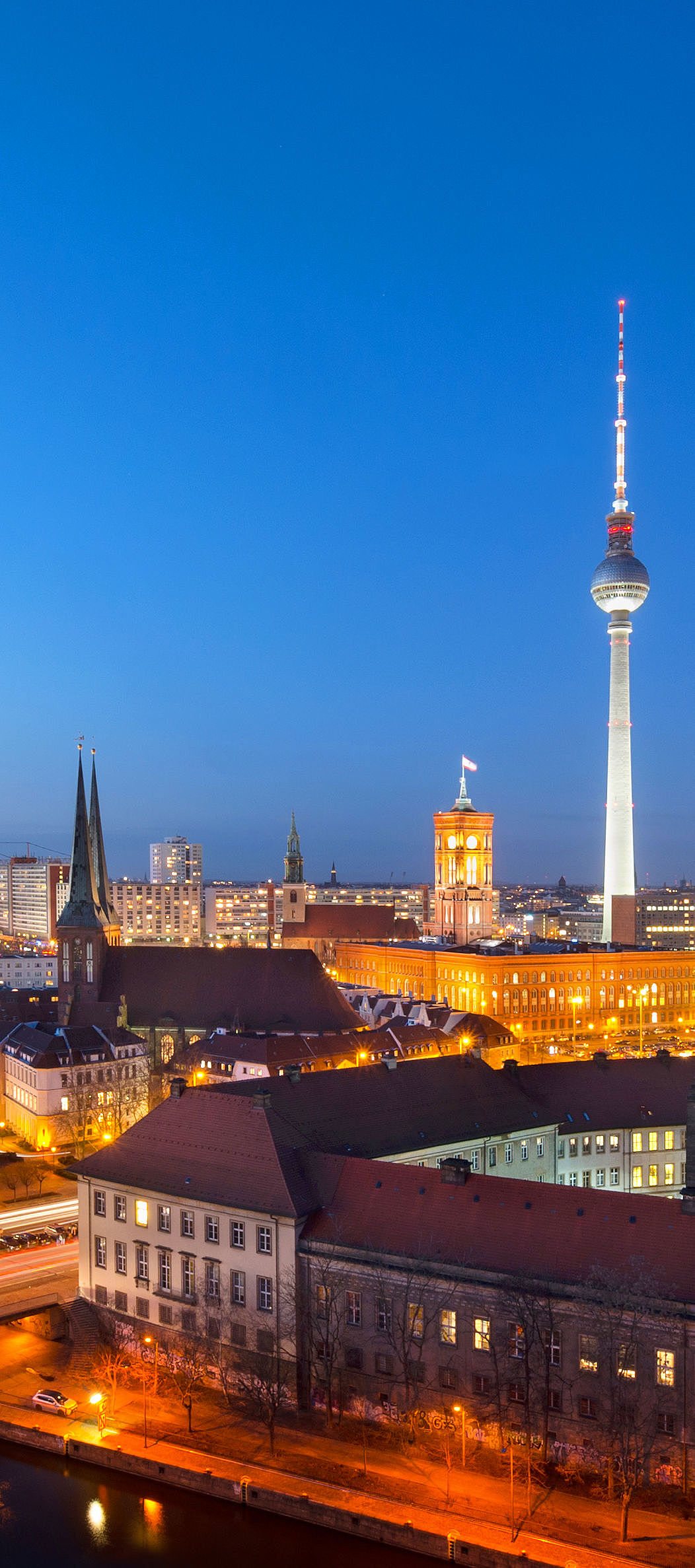 Luftaufnahme des Berliner Fernsehturms